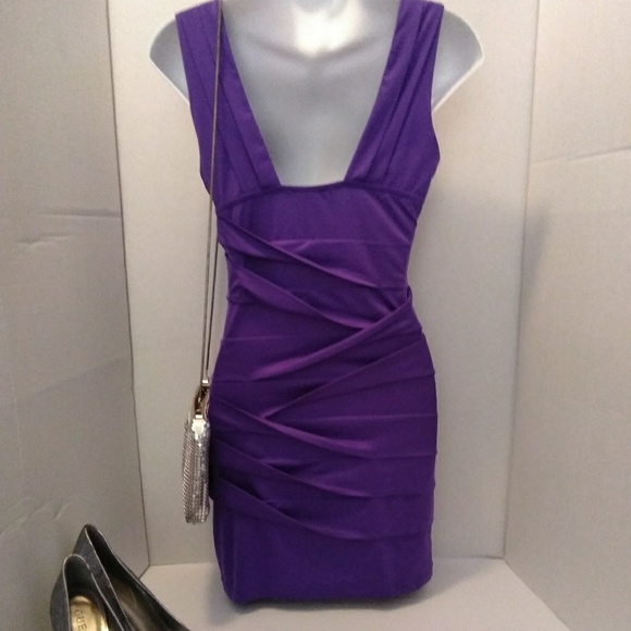 Nikibiki layer tier dress - Picture 4 of 4